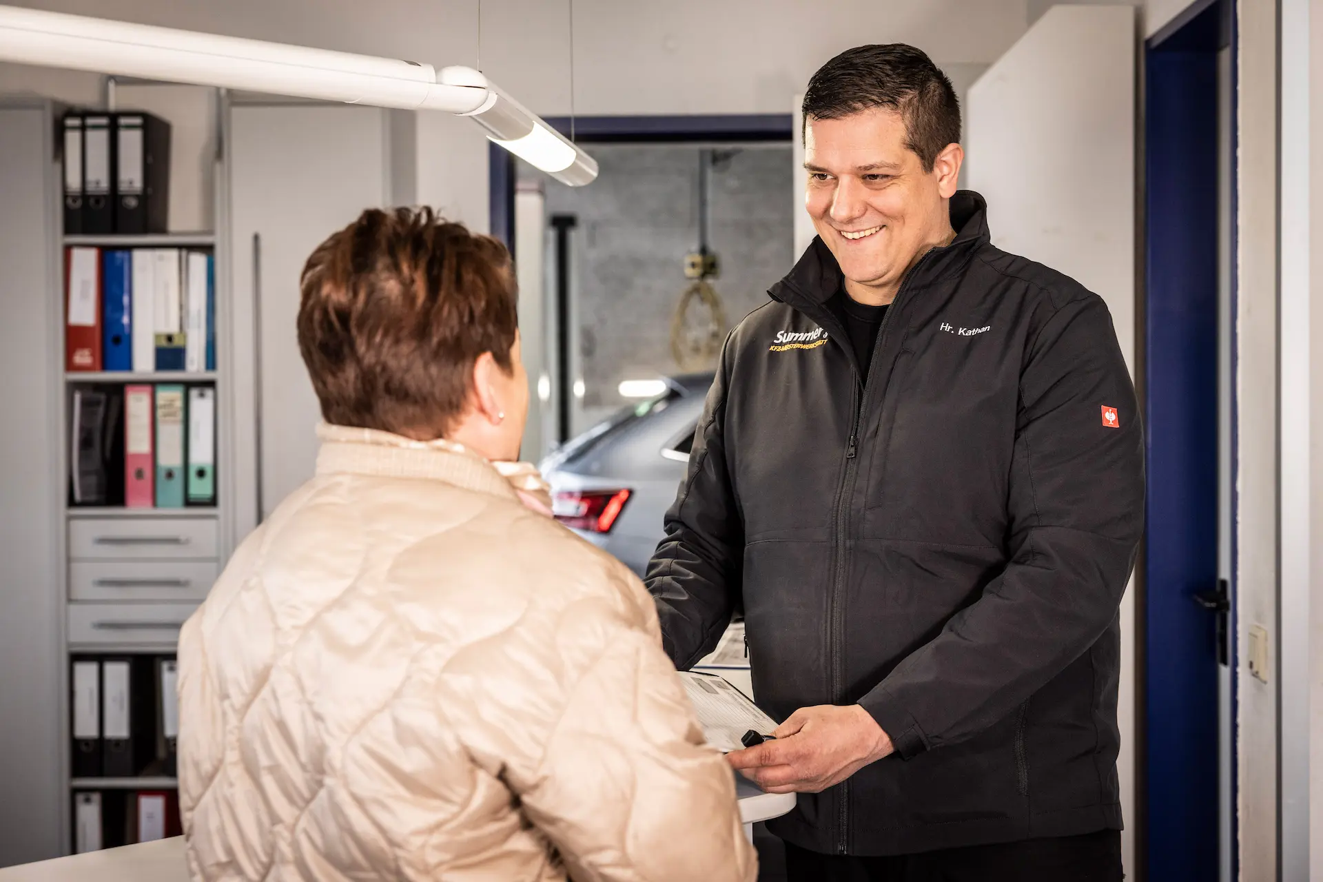Zufriedene Kunden bei Auto Summer